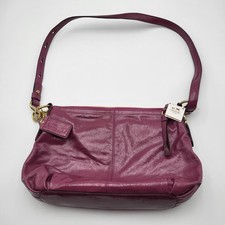Borsa a tracolla Coach Dark Rasberry in pelle verniciata Mia D1076-15728 ~ Nuova con etichette