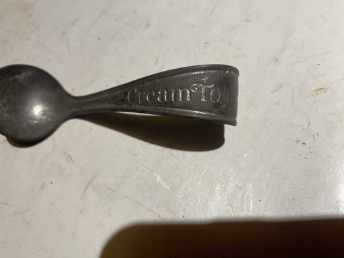 Antico cucchiaio con piano