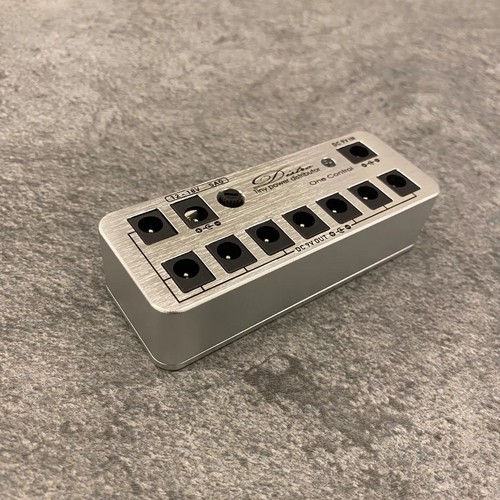 One control distro tiny - control, distro-tiny