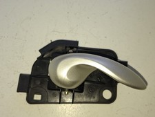 735278319 MANIGLIA INTERNA