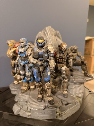 Statua halo reach noble - statua, team