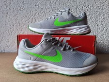 "NUOVO" Nike Revolution 6