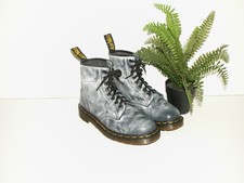 Dr. Martens 1460 stivali in