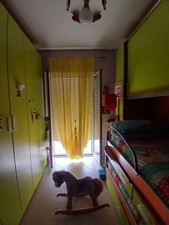 cameretta a ponte usata 2 letti di cui 1 estraibile+ampio armadio 270cm libreria