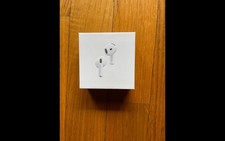 Apple Auricolari  AirPods 4