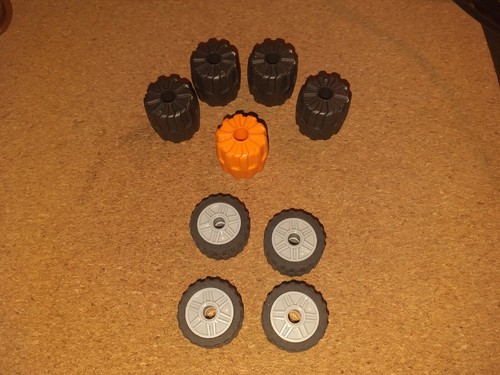 Lego lotto job lot wheels - job, +