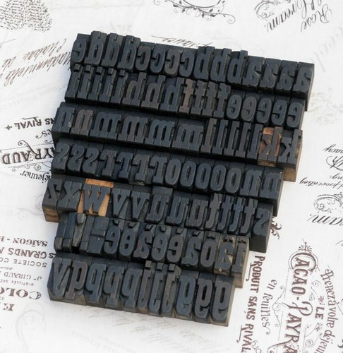 Alfabeto lettere in legno - a-z,