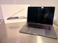 MacBook Pro 15" (2016) - i7