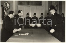 1939 MILANO Sede RACI - Premiazione vigili urbani per il loro servizio *Foto