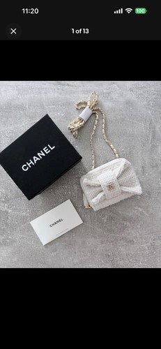 Chanel beauty card - chanel, holder