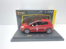Fiat Punto Evo Rosso - 1/24