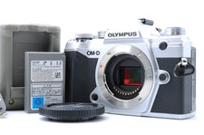 Corpo fotocamera mirrorless Olympus OM-D E-M5 Mark III argento numero di otturatori 27527