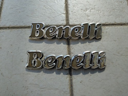 Scritte targhette fregi