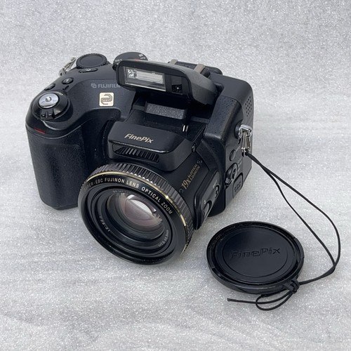 Fujifilm finepix s7000 - fujifilm,