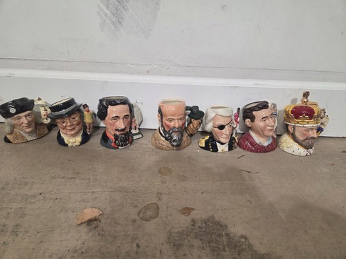Royal doulton toby - toby, jugs