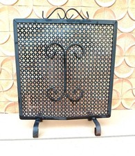 PARASCINTILLE DA CAMINO IN FERRO BATTUTO FATTO A MANO anni 50