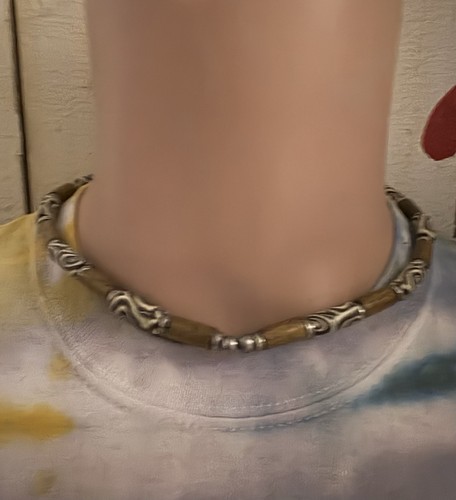 Collana girocollo con perline