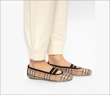 Scarpe BURBERRY nuove