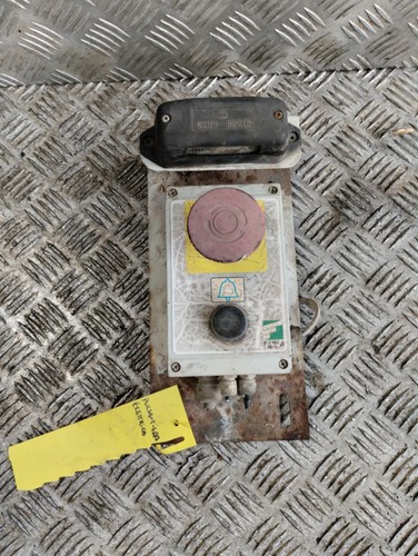 Pulsantiera comandi elettrici - comandi,
