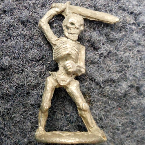 1982 skeleton fts10 - v1, fantasy