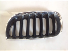 BMW X3 E83 FRONT GRILLE SX