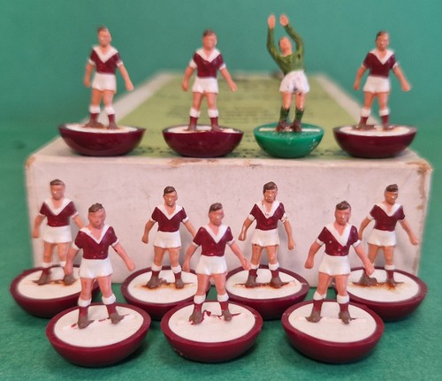 Subbuteo ohw hearts ref - subbuteo,