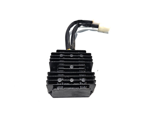 Regolatore tensione - di,