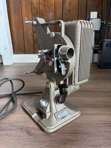 Proiettore pellicola 16mm