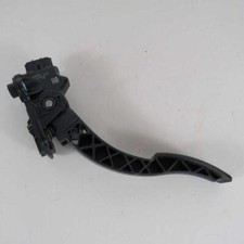 Acceleratore 1600A102 per MITSUBISHI OUTLANDER MK2 2007-2012 usato (37188)