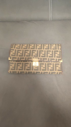 Fendi vintage pochette - fendi,