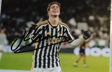 AUTOGRAPH KENAN YILDIZ