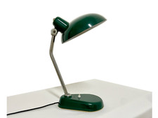 Lampada da tavolo verde |