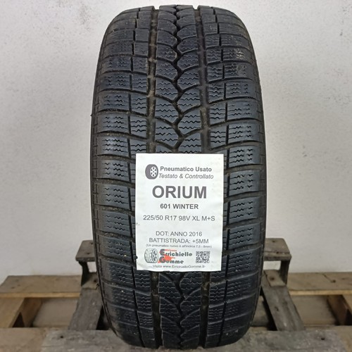 Pneumatico usato 225 r17 - 225/50,