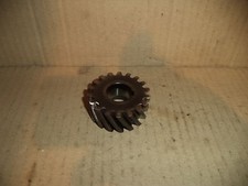 BENELLI 125 2C BICILINDRICO - PIGNONE INGRANAGGIO TRASMISSIONE ALBERO MOTORE