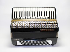 Fisarmonica, Hohner Atlantic