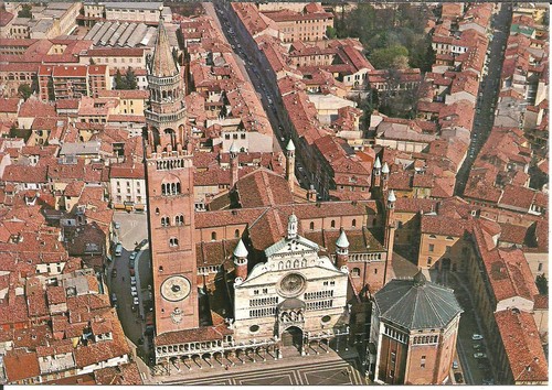 Cremona veduta aerea - cremona,,