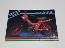 DEPLIANT BROCHURE PROSPEKT