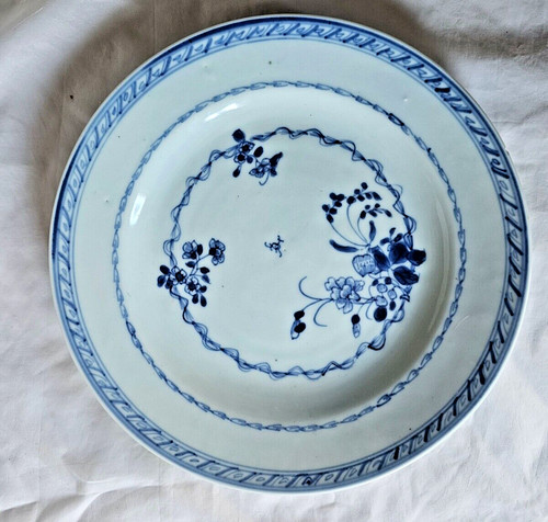 Antico piatto cinese blu - cinese, e