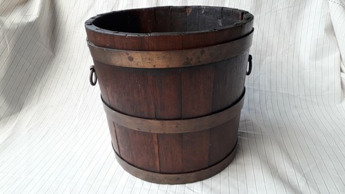 Antico secchio tronco - , di