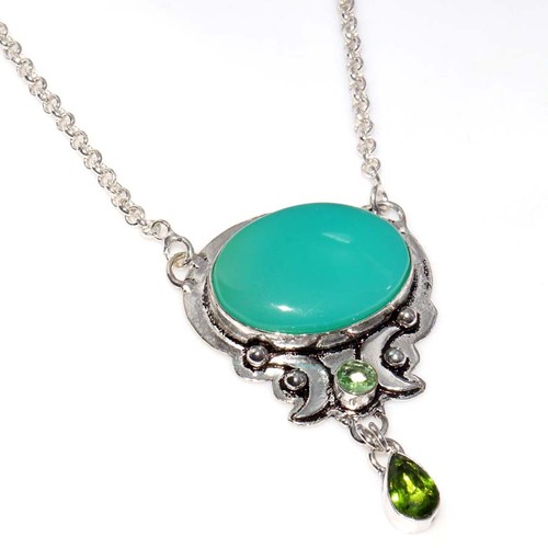 Collana grande calcedonio