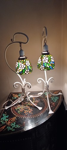 Liberty pair great - table, lamp
