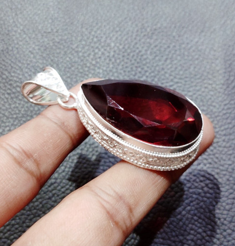 Mozambico pietra preziosa