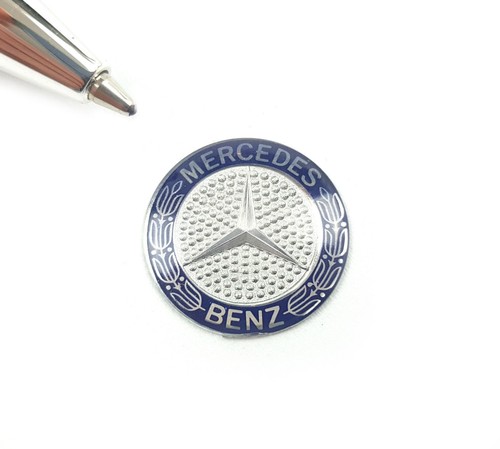 Mercedes benz corona alloro - mercedes-benz, di