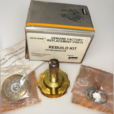 NUOVO Parker Gold Ring