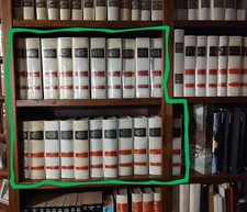 Grande dizionario della Lingua Italiana di Salvatore Battaglia in 21 volumi