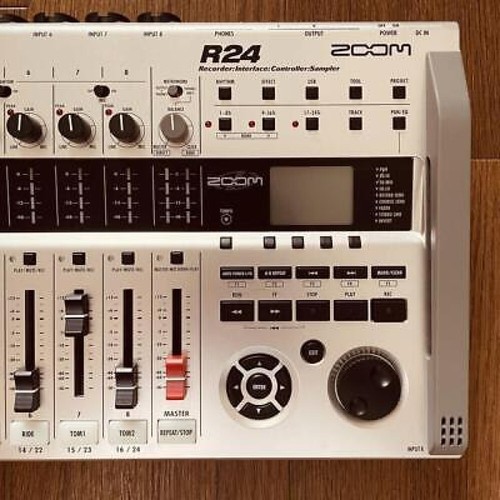 Zoom r24 registratore - r24,