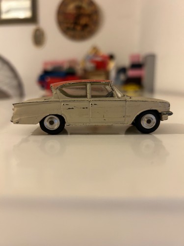 Corgi toys ford consul classic - corgi,