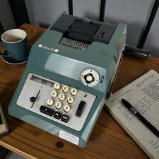 Calcolatrice Meccanica Manuale