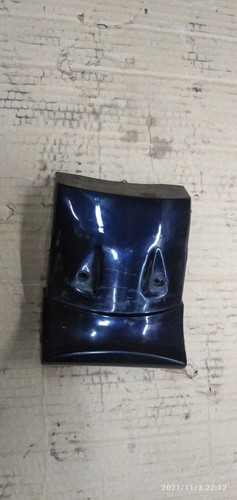 Plastica carena supporto perno