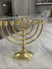 Elegante Menorah antica in oro